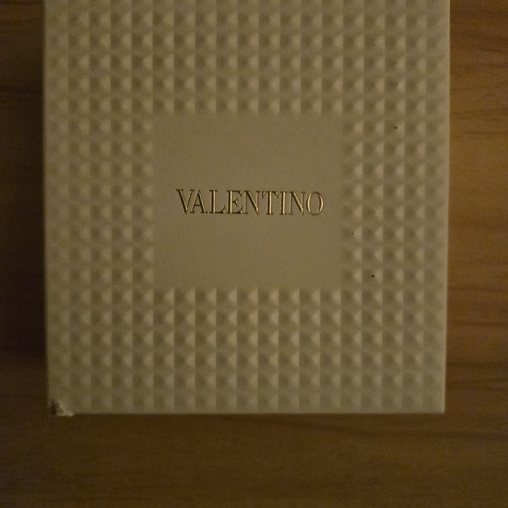 Valentino Limited Edition Studded Lipstick Set - Picture 4 of 6